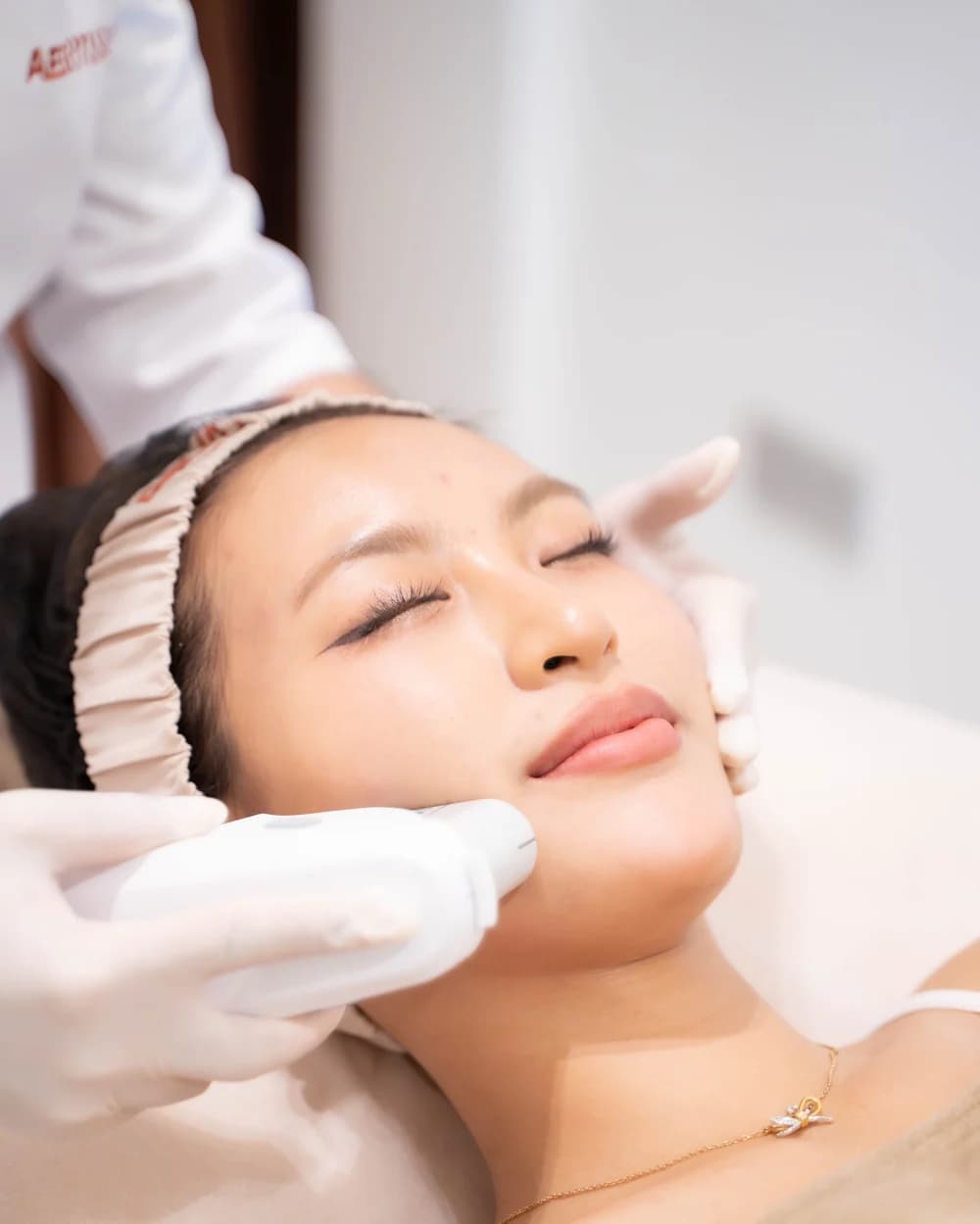 Ultherapy treatment at the clinic